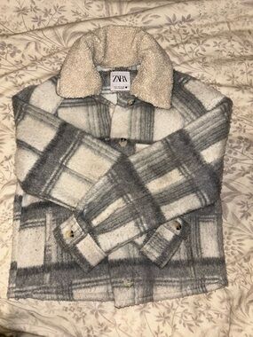 ZARA plaid jacket. Size S